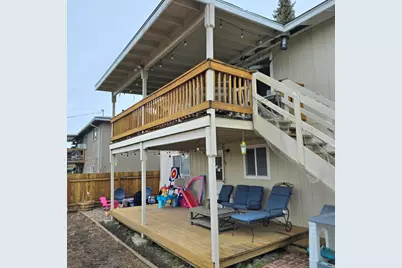 164 Peach Street, Klamath Falls, OR 97601 - Photo 8