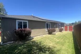 3316 Paramont St, Klamath Falls, OR 97603 - Photo 30