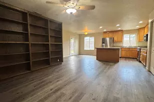 3316 Paramont St, Klamath Falls, OR 97603 - Photo 12