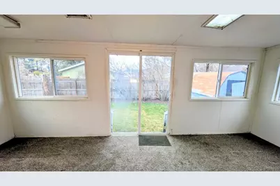 5131 Bristol Avenue, Klamath Falls, OR 97603 - Photo 12