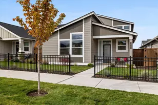 3843 NE Petrosa Ave, Bend, OR 97701 - Photo 2