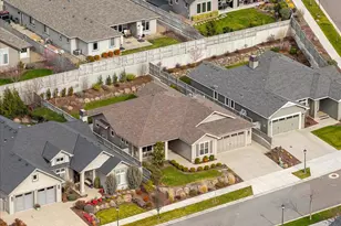 3969 Sunleaf Ave, Medford, OR 97504 - Photo 44