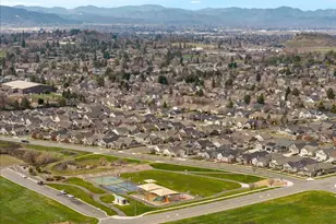 3969 Sunleaf Ave, Medford, OR 97504 - Photo 40