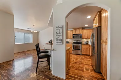 631 Nottingham Terrace, Eagle Point, OR 97524 - Photo 6