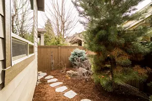 3053 NW Clubhouse Dr, Bend, OR 97703 - Photo 34