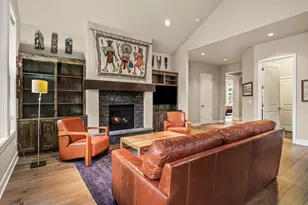 3053 NW Clubhouse Dr, Bend, OR 97703 - Photo 10