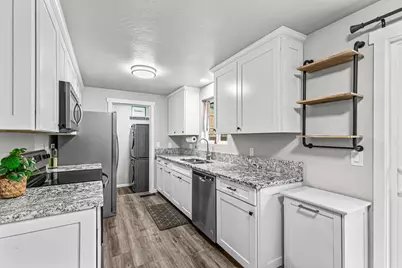 501 Liberty Street, Ashland, OR 97520 - Photo 10