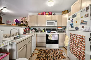 1872 Hope St, Ashland, OR 97520 - Photo 18
