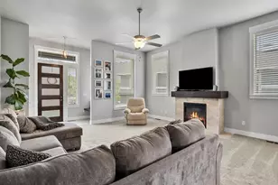 61089 SE Echo Lake Ct, Bend, OR 97702 - Photo 8