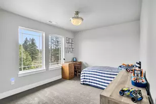 61089 SE Echo Lake Ct, Bend, OR 97702 - Photo 26