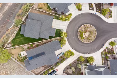 61089 SE Echo Lake Court, Bend, OR 97702 - Photo 38