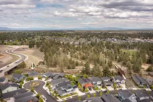 61089 SE Echo Lake Ct, Bend, OR 97702 - Photo 36