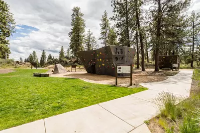 61089 SE Echo Lake Court, Bend, OR 97702 - Photo 44