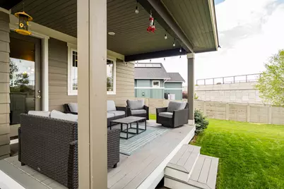 61089 SE Echo Lake Court, Bend, OR 97702 - Photo 30