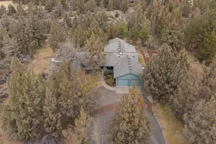 63545 Deschutes Market Rd, Bend, OR 97701 - Photo 4