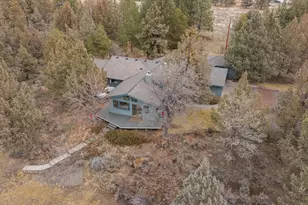 63545 Deschutes Market Rd, Bend, OR 97701 - Photo 2