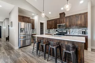 2382 NE Jackson Ave, Bend, OR 97701 - Photo 2