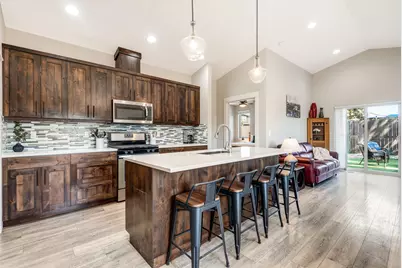 2382 NE Jackson Avenue, Bend, OR 97701 - Photo 6