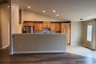 2921 NW 19th St, Redmond, OR 97756 - Photo 16