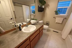 2921 NW 19th St, Redmond, OR 97756 - Photo 34