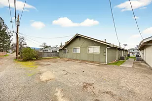 405 Haven St, Medford, OR 97501 - Photo 30