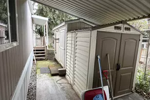 3700 Bellinger Ln, Medford, OR 97501 - Photo 18