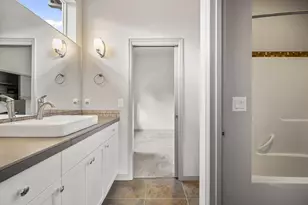 890 Cinnamon Teal Dr, Redmond, OR 97756 - Photo 14