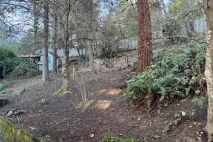 1986 Kelly Way, Grants Pass, OR 97527 - Photo 4