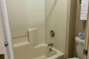 2390 Snowgoose Dr, Redmond, OR 97756 - Photo 8