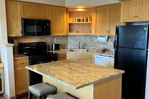 2390 Snowgoose Dr, Redmond, OR 97756 - Photo 4