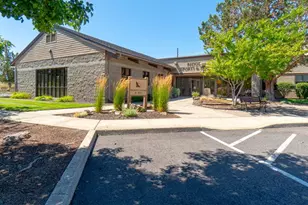 2390 Snowgoose Dr, Redmond, OR 97756 - Photo 40