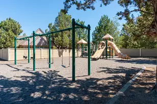 2390 Snowgoose Dr, Redmond, OR 97756 - Photo 52