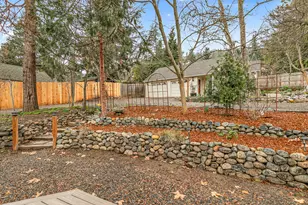 283 High St, Ashland, OR 97520 - Photo 26