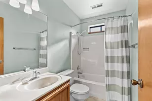 139 N Wightman St, Ashland, OR 97520 - Photo 18