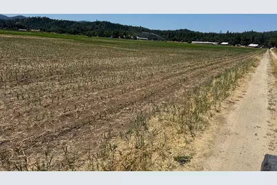 6181 Lower River Road, Grants Pass, OR 97526 - Photo 22