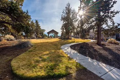 3365 SW 28th Street, Redmond, OR 97756 - Photo 32