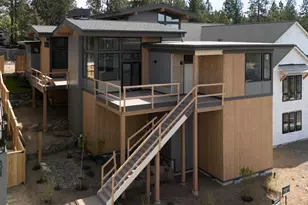 3020 NW Polarstar Ave, Bend, OR 97703 - Photo 2