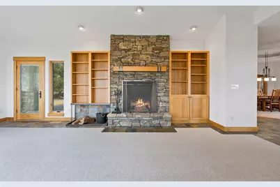 66255 White Rock Loop, Bend, OR 97703 - Photo 12