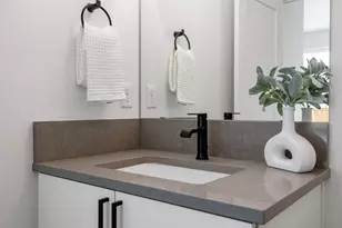 1074 W Linda, Sisters, OR 97759 - Photo 18