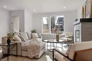 1074 W Linda, Sisters, OR 97759 - Photo 2