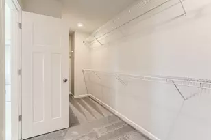 20695 Town Dr, Bend, OR 97701 - Photo 14