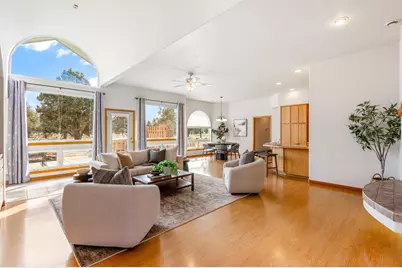 23445 Butterfield Trail, Bend, OR 97702 - Photo 6