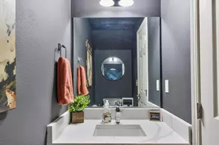 111 NW Hawthorne Ave, Bend, OR 97703 - Photo 14