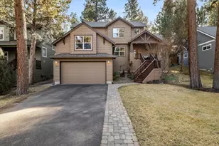 1066 NW Stannium Rd, Bend, OR 97703 - Photo 1