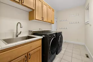 1066 NW Stannium Rd, Bend, OR 97703 - Photo 20