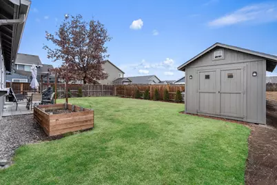 701 NW Green Forest Circle, Redmond, OR 97756 - Photo 18