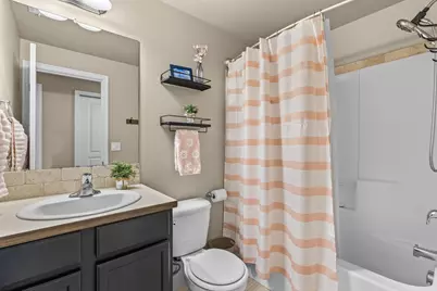 701 NW Green Forest Circle, Redmond, OR 97756 - Photo 10