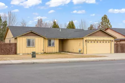 2215 SW Stonehedge Court, Redmond, OR 97756 - Photo 1