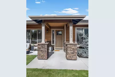 60863 Garrison Drive, Bend, OR 97702 - Photo 4
