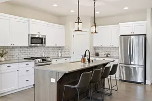 4119 SW Badger Ct, Redmond, OR 97756 - Photo 8